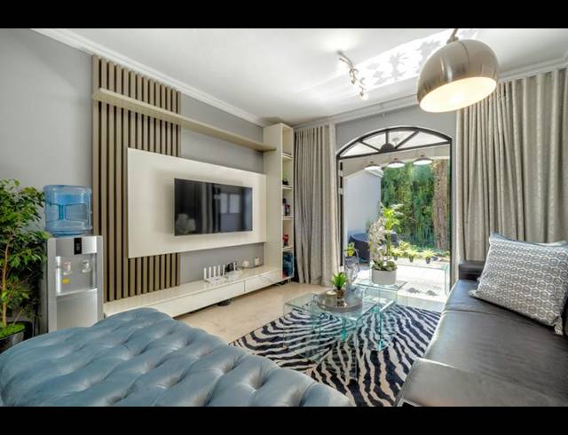 2 BEDROOM PROPERTY TO RENT IN CRAIGHALL